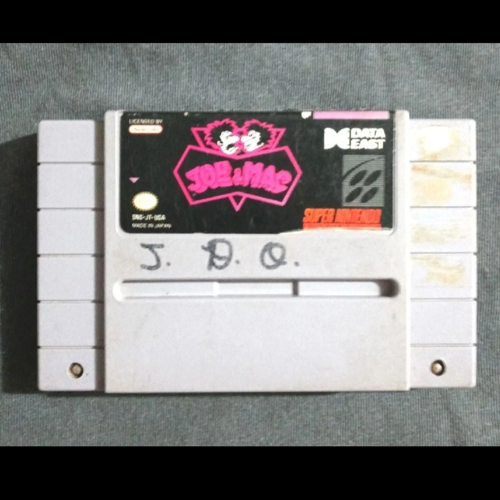 Joe & Mac on Nintendo Super NES Vintage Video Game